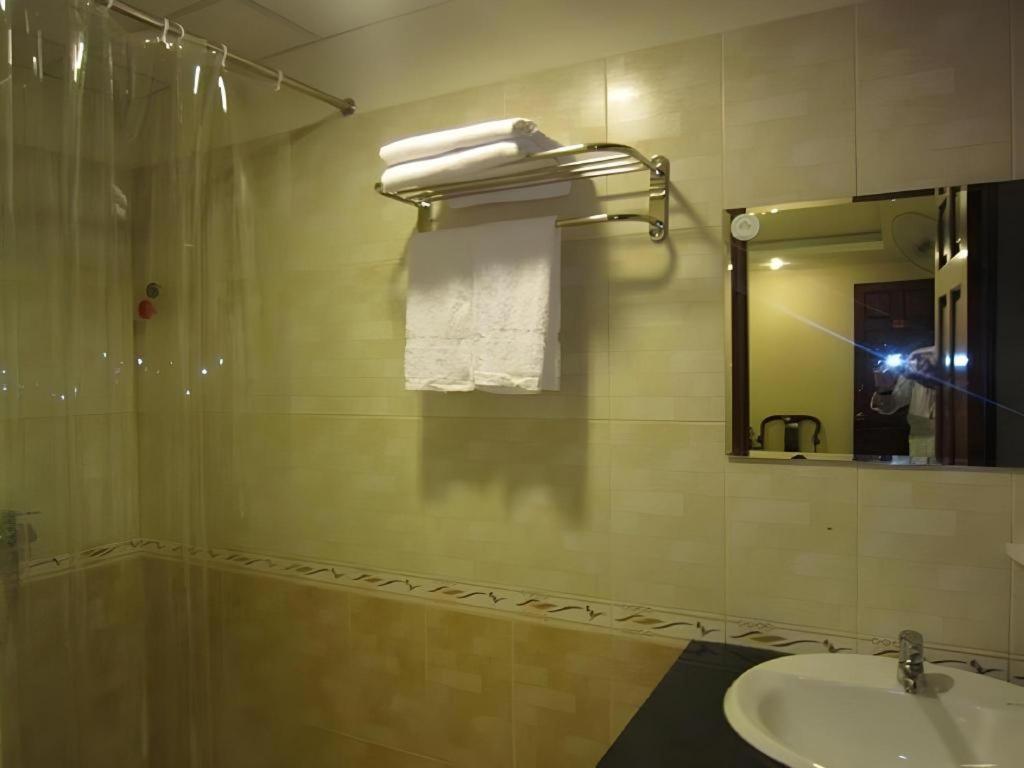 Nui Thanh Hotel Ho Şi Min Exterior foto